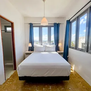 Hotel Urbana